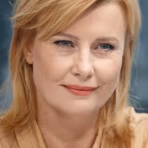 Schneiderová: Samotáře už jen miluju, byl to zázrak. I já měla období, kdy jsem život jen krájela