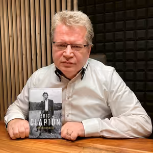 Juraj Čurný: „Sex, drogy a rock and roll, to je autobiografia Erica Claptona!“
