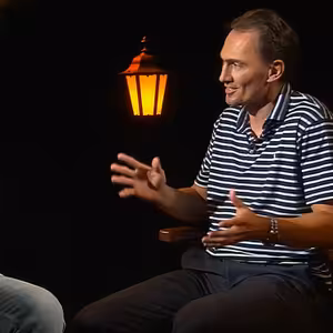 .pod lampou: Rok Mira Šatana