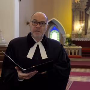 Žatvy mnoho, pracovníkov málo