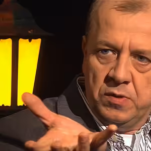 POD LAMPOU: Strana Richarda Rybníčka