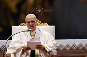 Papežova homilie na Slavnost Nejsvětější Trojice