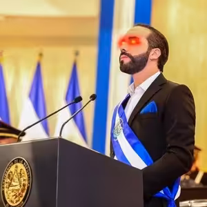 #54 👨‍💻 Co se změní když El Salvádor legalizoval bitcoin