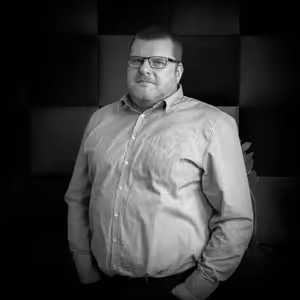 Podcast hmmm...: Aj v utrpení môžno nájsť zmysel. Čo nás o tom učí Franklova logoterapia?