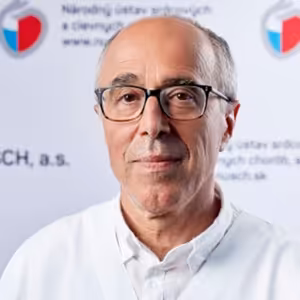 "Vek detských kardiológov začína byť dôchodkový a ich náhrada bude problémom," hovorí kardiológ