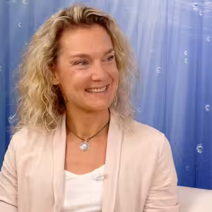 Lucie Vybíral Pastrňáková, Budiž světlo