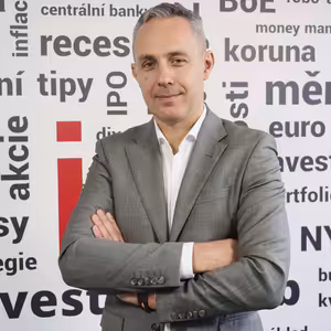 Petr Novotný (Investiční web): Dluhopisový trh je přesvědčený, že se USA nevyhnou recesi. Akcie ale může podporovat sezónní příliv peněz