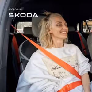 Písni Nafrněná jsem vděčná za životní svobodu, první songy byly vtip, můj cíl nebyl stát se zpěvačkou, říká Bára Poláková