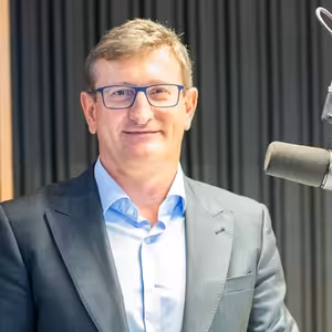 Dušan Chrenek - Európska komisia chce podporovať malých farmárov (Braňo Závodský Naživo)