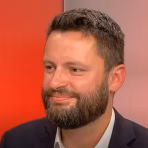 Kuloáry | Ondřej Prokop (ANO): Praha kolabuje a Hřib si místo řešení dopravy jezdí po kampani | 21. 5. 2025