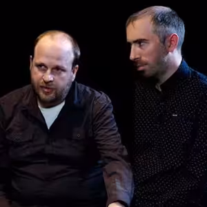 Romové nemusí platit za léky a v rouškách je vlasovec. Pořad TRIN se zaměřil na dezinformace a hoaxy