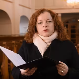 Človek - niekto alebo niečo?