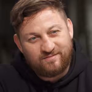 Alkohol jsem ubral, zničilo by mě to. Závidím Rytmusovi, co vymyslí střízlivej. Jsem nejstarší českej rapper a PSH je rodina, říká Orion