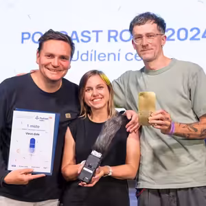 Vlevo dole znovu Podcastem roku!