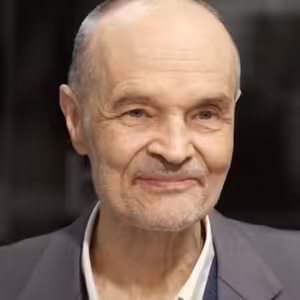 Alkohol je lichvář, něco půjčí, ale vyždímá mozek. Kocovinu je lepší přetrpět, žádné léky. Smích léčí závislosti, říká Nešpor