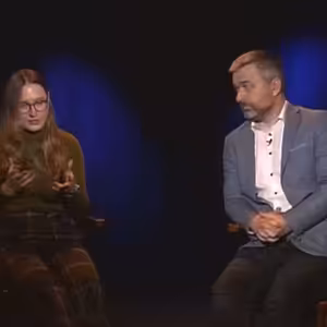 .s menšinami o menšinách – Maďari