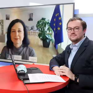 Jourová o nedostatku vakcín: Nechci vidět u Sputniku leták, že to nezvládáme