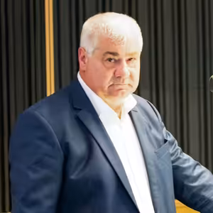 Arpád Érsek - Viem dobre koľko nás budú stáť investície do ciest a diaľnic