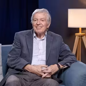 Vodu nepiju, kačeří rty bych zakázal. Plastický chirurg Jan Měšťák bez cenzury