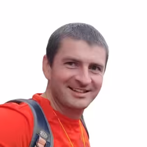 # 217 Peter Hlaučo - Maratónec