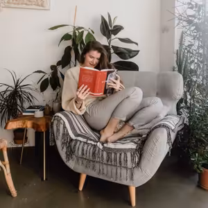 #POBLIZKNIHAM | Podbrdské ženy od Jany Poncarové