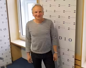 Máme velký sen zachránit výtopnu v Ledečku. O letošní sezóně výletních vlaků momentálně nepřemýšlíme, ale chceme zprovoznit novou lokomotivu, říká strojvedoucí Posázavského pacifiku Lumír Běhal