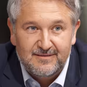 Další lockdown by byl totální selhání, neočkovaní brání svobodě, zvýhodnil bych očkované, říká Smejkal