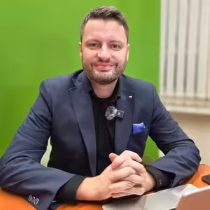 Pirátská kumulace. Hřib problém nevidí. Turek vadí, Lipavský nevadil. Restart V4. | Čau Praho #164