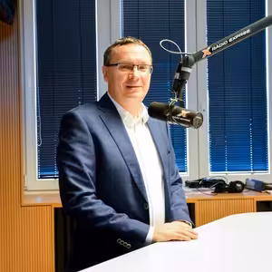 Tibor Bernaťák - SNS chce mať obchody zatvorené aj v nedeľu