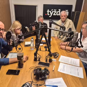 Týždeň s .týždňom: Kšefty, dlh a strašiak menom NATO. Je Fico skôr ako Beneš, alebo Gottwald?