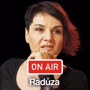 Radůza ON AIR: „První harmoniku jsem si koupila za peníze, které jsem měla na židle."