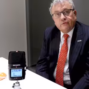 Vladimír Dlouhý: Jednání o rozpočtu ukazuje na neodpovědnost