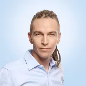 Předseda Pirátů Ivan Bartoš pro Rádio Z: Podněty ohledně podezřelých nákupu zdravotních pomůcek jsme podali NKÚ, ale také FAÚ