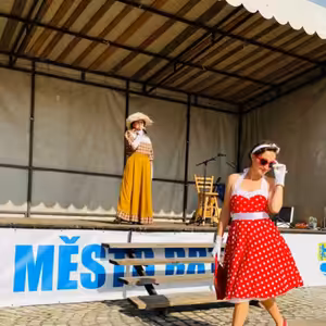 Jarmila Kliková, Karolina Kociánová, spolek Dobová móda Telč | Podcasty Kraje Vysočina