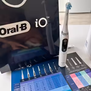 Hodnocení oscilačně-rotačního kartáčķu Oral-B - iO