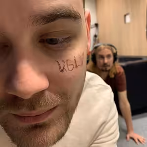 Reflektor #199: Odpornou vášeň hlásá slowthai a Caroline Polachek