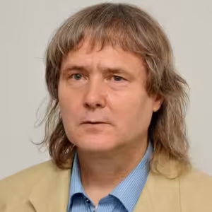 Petr Cibulka: Sucho, hladomor a kanibalismus. To nás čeká v nyní probíhající třetí světové válce.