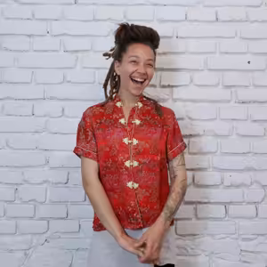 Ashley Abrman o hip hopu, rapu, ženách, o ženách v rapu, společnosti, Americe, americké společnosti…a to všechno s humorem:).