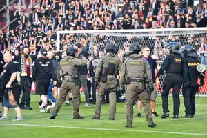 Agresivita fotbalových fanoušků bolí kluby nejen finančně, ale hlavně reputačně