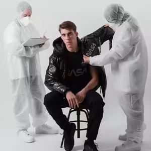 O vesmíru a módě s vědcem Janem Lukačevičem