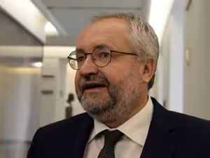 Předseda Soudcovské unie Vávra: Pandemie zastavila stovky soudních řízení denně