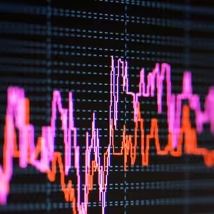Michal Semotan (J&T Banka): Technologické akcie jsou drahé, dividendovým investorům nabízí příležitosti ropné odvětví