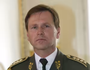 Zelenskyj je pro Ukrajince obrovskou vzpruhou, bojuje s nimi, říká bývalý náčelník Generálního štábu Jiří Šedivý