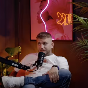 24: FLIP KING BEZ MASKY – VĚZEŇ, INVESTOR, VŮDCE NEBO VAROVÁNÍ? Maxim Ponomarenko - EP.24