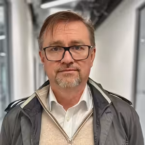 Přednosta Stomatologické kliniky Foltán: Léčíme traumata obličeje i sociální smrt