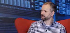 Jiří Dobeš o umělé inteligenci, která se neunaví. Třeba v hodnocení kvality diamantů je neomylná.