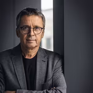 Mikloš: Za dekádu sme sa dostali z pozície lídra v produktivite práce na tretie miesto od konca