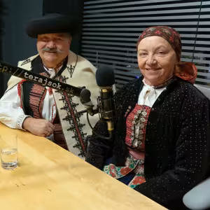 Podcast, Júlia Vlková a Jozef Ďuráči folkloristi