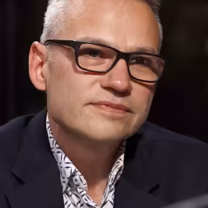 Okamura je nechlapsky teatrální, děti homosexuálů netrpí, chceme jen stejná práva, říká Sidovský