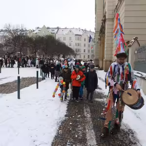 Masopustní průvod: reportáž